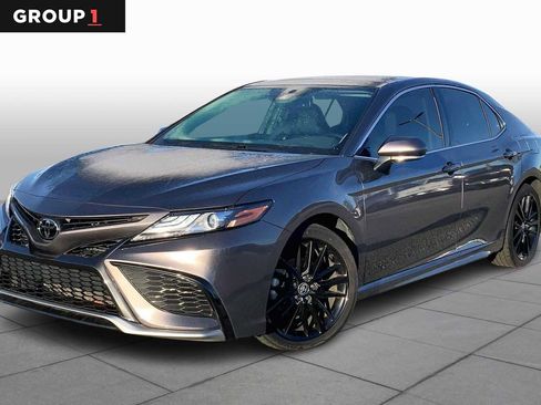 Used 2023 Toyota Camry XSE image 1