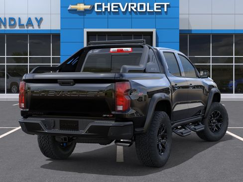 New 2026 Chevrolet Colorado ZR2 w/ Midnight Edition AWD/4WD image 18