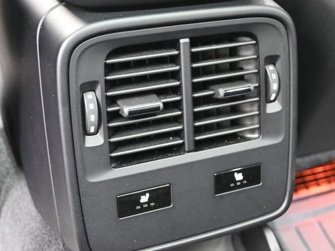 Certified 2020 Porsche Taycan Turbo image 21