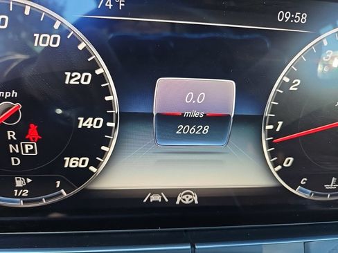 Used 2020 Mercedes-Benz E 450 4MATIC Cabriolet image 12