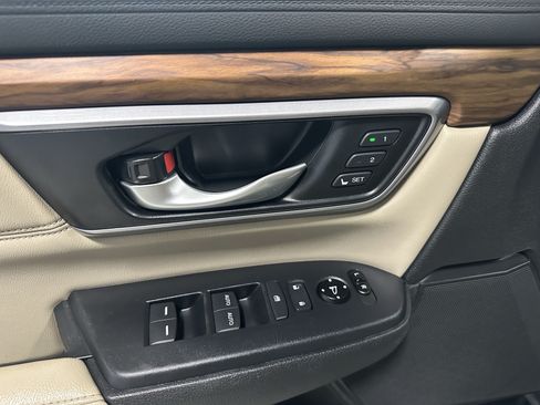 Used 2018 Honda CR-V EX-L image 20