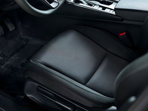 Used 2022 Honda Accord LX image 35