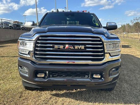 Used 2022 RAM 2500 Limited image 2