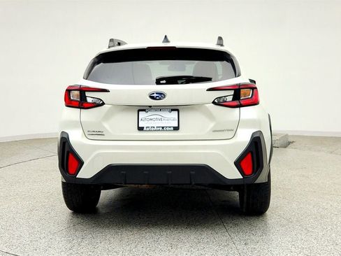 Used 2024 Subaru Crosstrek 2.0i Premium AWD/4WD image 6