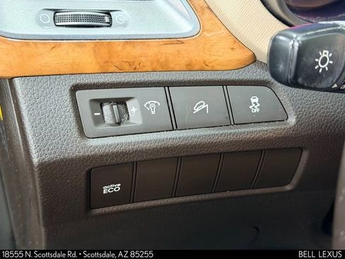 Used 2014 Hyundai Santa Fe GLS FWD image 19