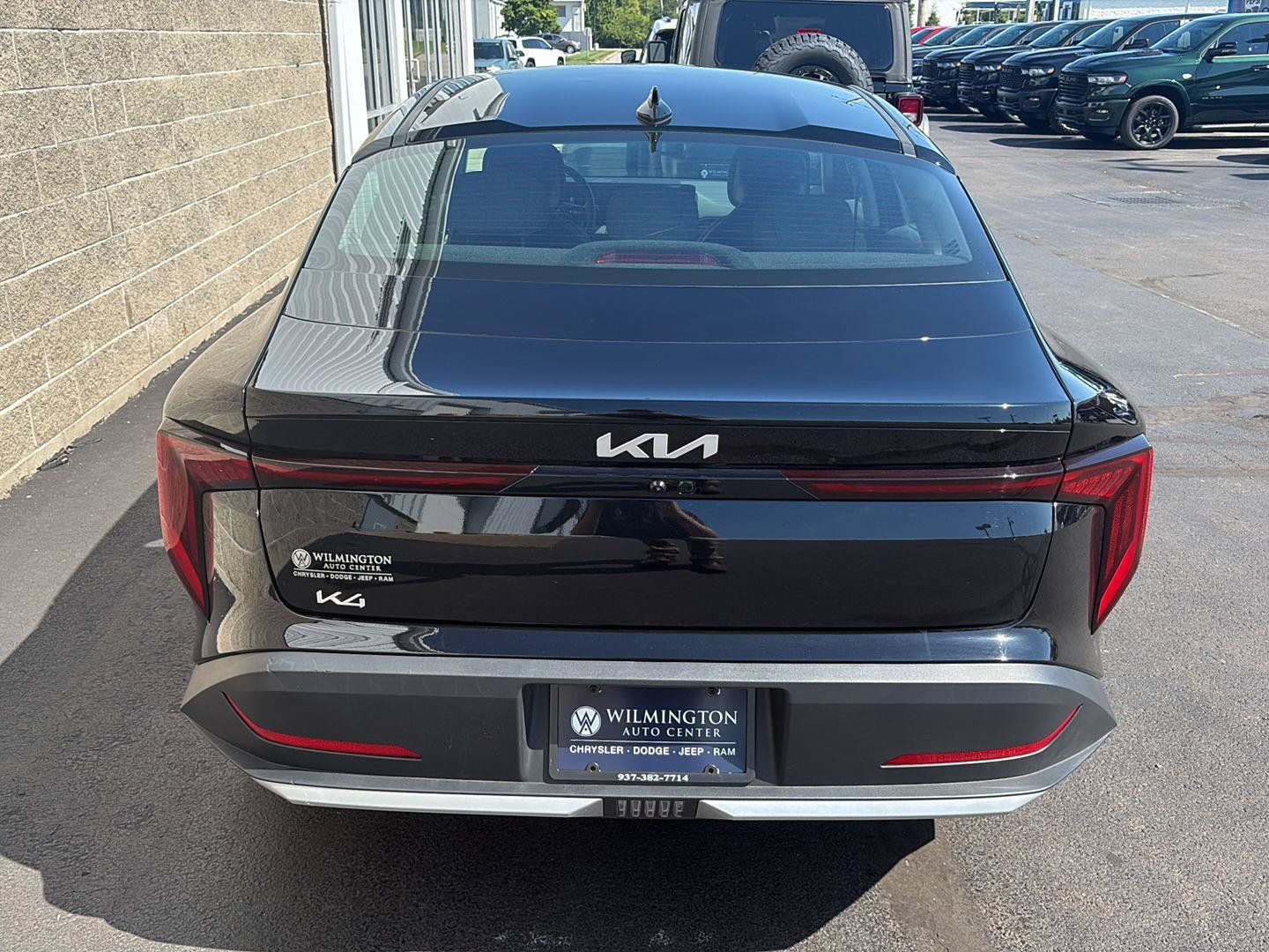 Used 2025 Kia K4 EX FWD image 41