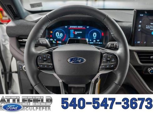 New 2026 Ford Explorer Platinum w/ LUX Leather Package image 33
