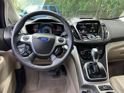 Used 2014 Ford C-MAX SEL w/ Equipment Group 302A FWD image 11