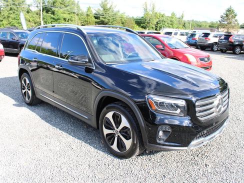 Used 2024 Mercedes-Benz GLB 250 image 4