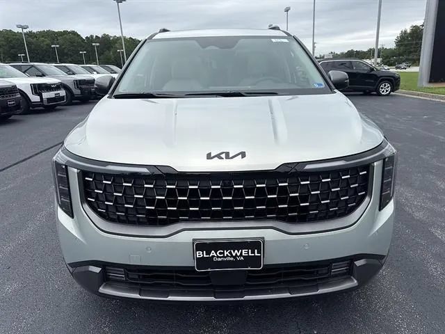 New 2026 Kia Carnival SX Prestige FWD image 2