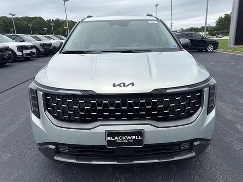 New 2026 Kia Carnival SX Prestige FWD image 2