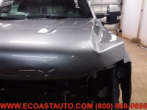 Used 2023 Ford F350 Lariat w/ FX4 Off-Road Package image 23