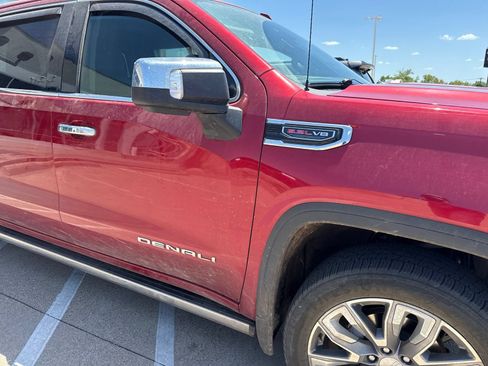 Used 2024 GMC Sierra 1500 Denali AWD/4WD image 5