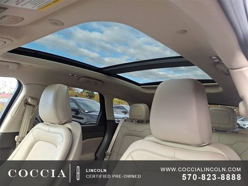 Certified 2022 Lincoln Corsair Reserve w/ Equipment Group 201A image 14