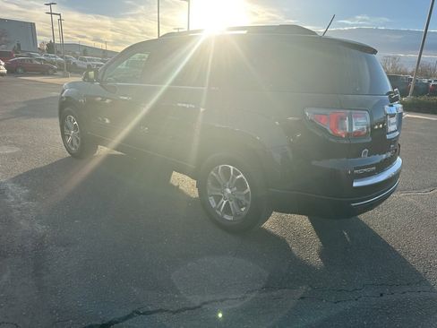 Used 2015 GMC Acadia SLT image 34