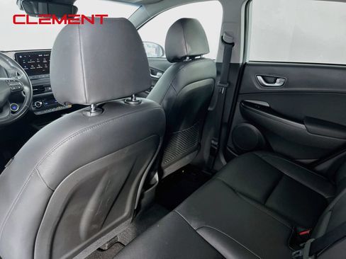Used 2022 Hyundai Kona Limited w/ Cargo Package FWD image 33