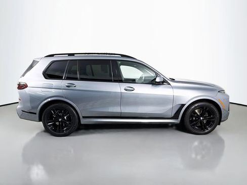 Used 2024 BMW X7 xDrive40i w/ M Sport Package image 8