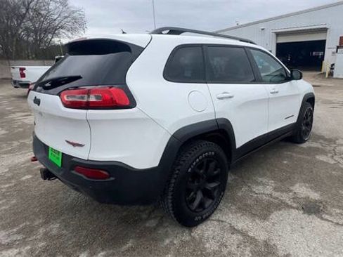 Used 2014 Jeep Cherokee Trailhawk w/ Technology Group image 8