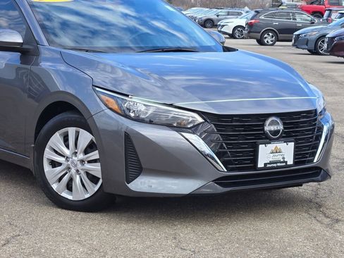 Used 2024 Nissan Sentra S image 2