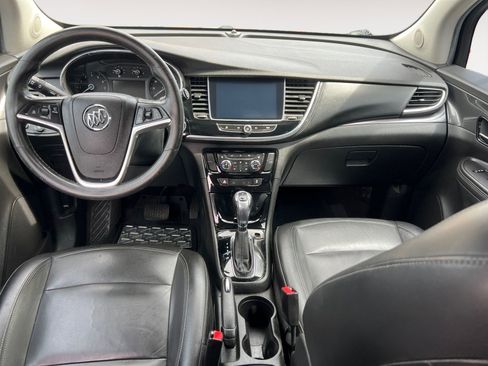Used 2018 Buick Encore Essence image 10