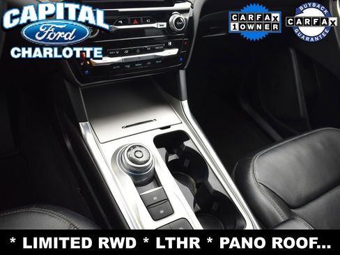 Used 2021 Ford Explorer Limited w/ Equipment Group 301A image 14