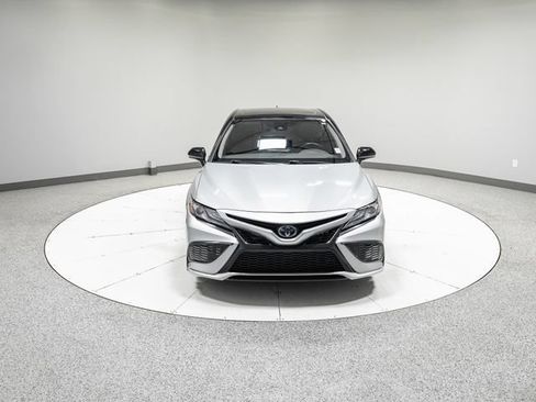 Used 2022 Toyota Camry XSE FWD image 29