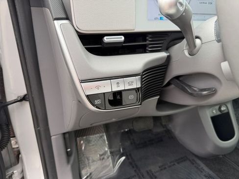 Used 2024 Hyundai Ioniq 5 Limited AWD/4WD image 19