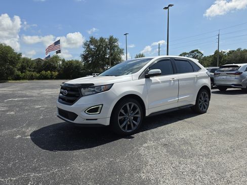 Used 2018 Ford Edge Sport w/ Technology Package AWD/4WD image 10