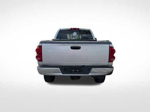 Used 2007 Dodge Ram 2500 Truck SLT image 7