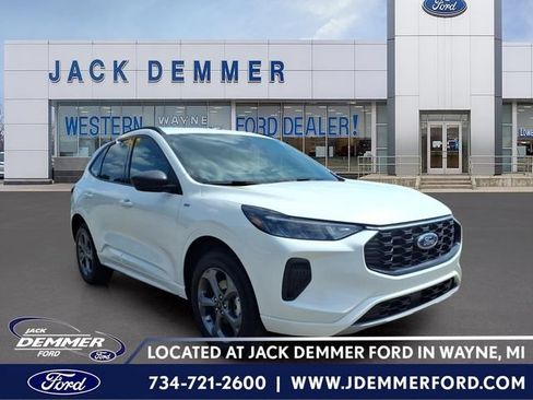 Certified 2024 Ford Escape ST-Line w/ Tech Pack #1 AWD/4WD image 1