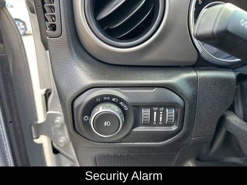 Certified 2022 Jeep Wrangler Unlimited Sport image 17