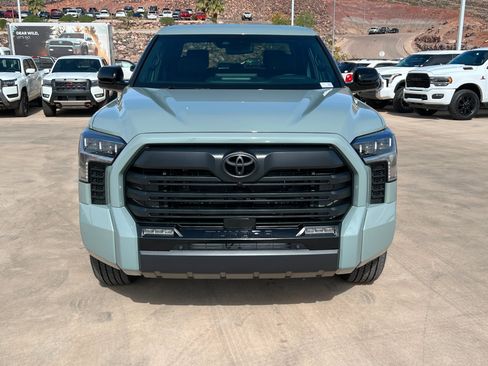 New 2026 Toyota Tundra Limited AWD/4WD image 8