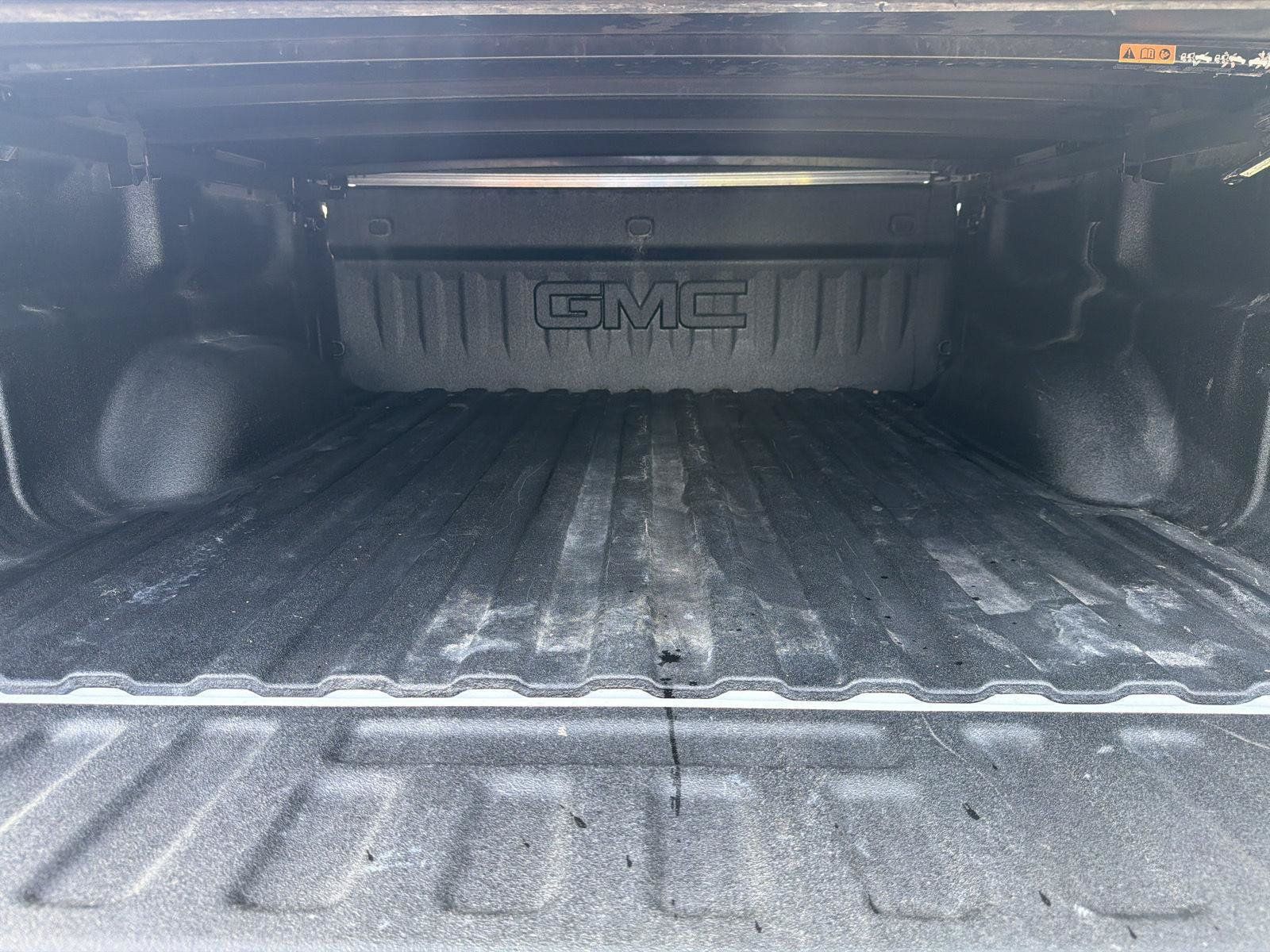 Used 2018 GMC Sierra 1500 SLT AWD/4WD image 43
