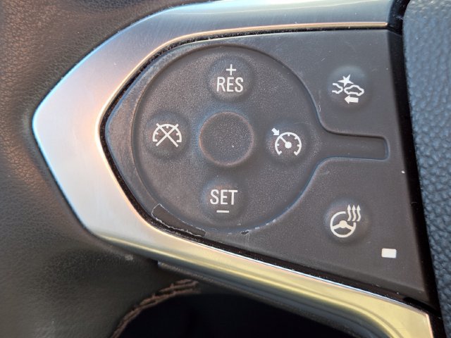 Used 2023 Chevrolet Traverse RS AWD/4WD image 36