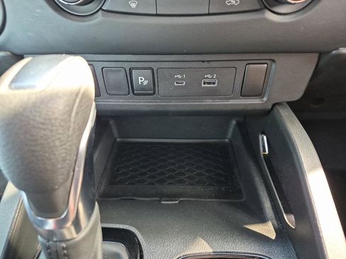 Used 2023 Nissan Frontier SV w/ Midnight Edition Package AWD/4WD image 20