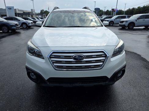 Used 2015 Subaru Outback 2.5i Premium AWD/4WD image 6
