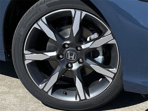 New 2025 Honda Civic Sport Touring image 9