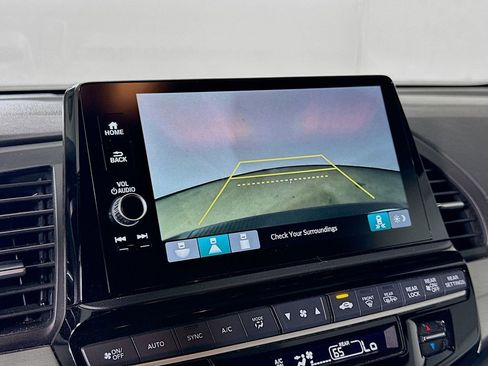 Used 2025 Honda Odyssey Sport-L image 10