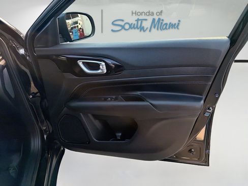 Used 2022 Jeep Compass Altitude w/ Convenience Group image 33