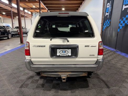 Used 2002 Toyota 4Runner SR5 AWD/4WD image 4