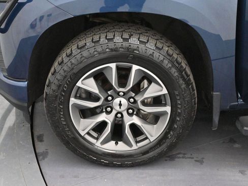 Used 2019 Chevrolet Silverado 1500 RST w/ All-Star Edition image 33