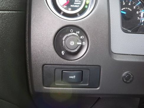 Used 2014 Ford F150 XLT w/ Equipment Group 302A Luxury AWD/4WD image 25