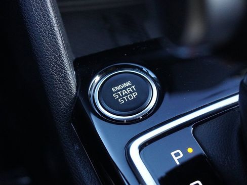 Used 2025 Kia Sportage EX image 40