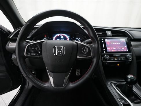 Used 2018 Honda Civic Si image 4