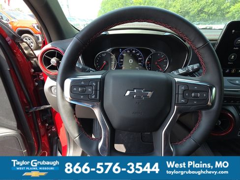 New 2026 Chevrolet Blazer RS w/ Driver Confidence II Package AWD/4WD image 17