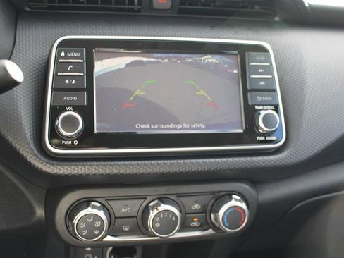 Used 2023 Nissan Kicks S image 17