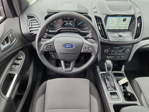 Used 2019 Ford Escape SE image 17