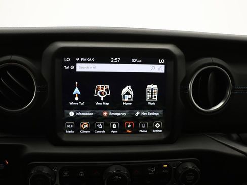 Used 2023 Jeep Wrangler Unlimited Rubicon 4xe w/ Cold Weather Group AWD/4WD image 22