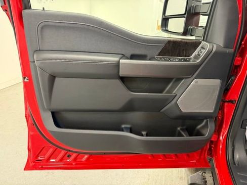 New 2026 Ford F350 Lariat w/ Black Appearance Package image 12