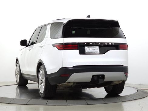 Used 2024 Land Rover Discovery S AWD/4WD image 3